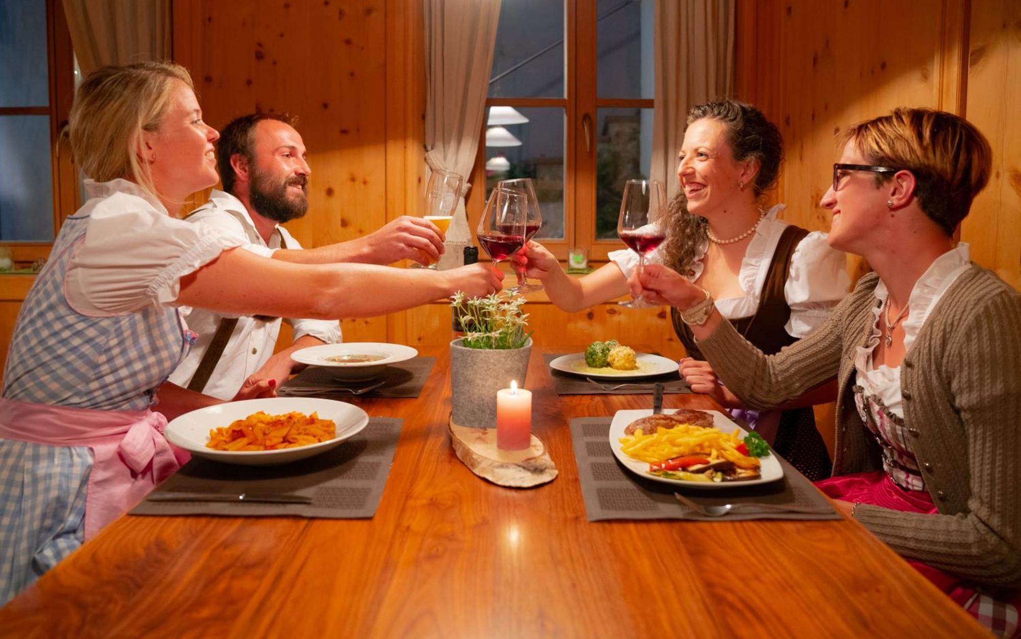 Gasthaus Bad Siess Longostagno Ngoại thất bức ảnh